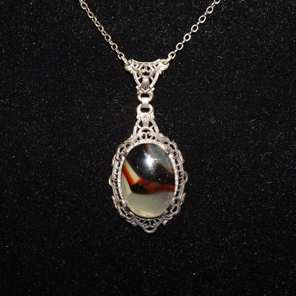 Agate necklace